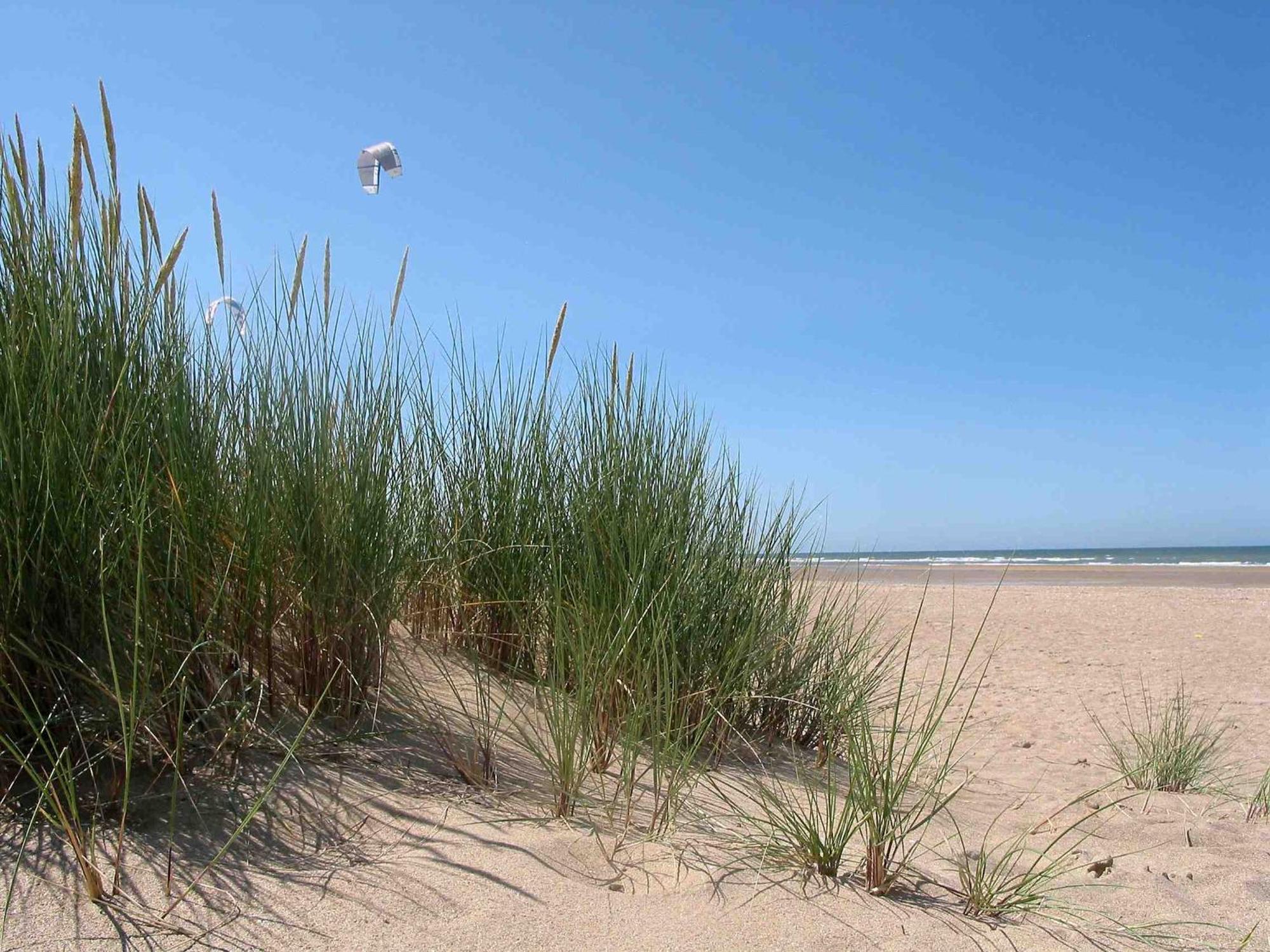 Hotel Club De La Plage Merville-Franceville-Plage Exterior foto